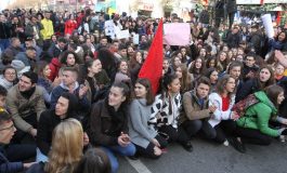 NAMIR LAPARDHAJA/ Protesta që duhet të merrte përpara Sistemin!