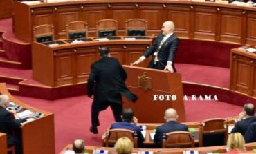 BEDRI ISLAMI/ Për vezët e të pandëshkuarit të 21 janarit mbi premtuesin e ndëshkimit