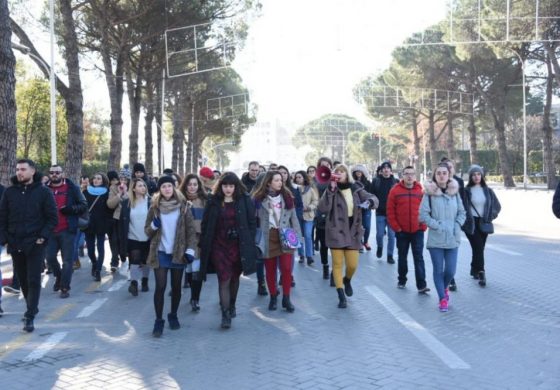 KRESHNIK SPAHIU/ 10 arsye, pse ambasadorët nuk e mbështetën protestën studentore?