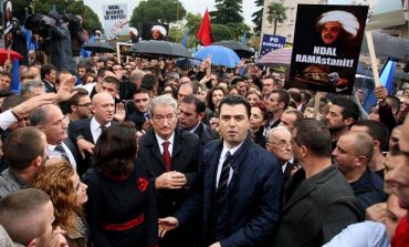 ANALIZA/ Telashet e opozitës me votën 2009-2013: si u mund Berisha-kryeministër vetëm me votë!