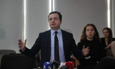 ANALIZA/ Kujt partie i shërben në Shqipëri, Albin Kurti?!