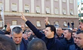ARDIAN NDRECA/ Rruga pa kthim