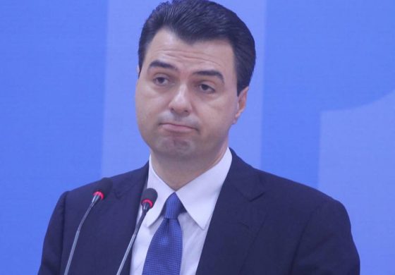 FLOGERT  MUÇA/ Partia që u krijua nga protestat studentore dhe po shkrihet nga protestat e Bashës