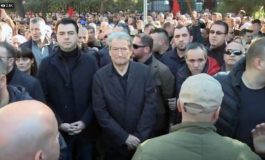 DENIS DYRNJAJA/ Përse është gabim të krahasosh protestat e Francës me ato të Shqipërisë!