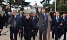 SHPËTIM LUKU/ Me Lulin e Monën, por… kundra të gjithëve!