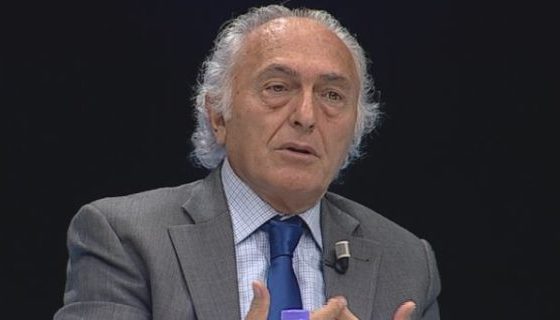 FRROK ÇUPI/ Ali, Bej dhe Re në Pantallona