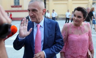 FLOGERT MUÇA/ Pse Kryemadhi nuk mund ta përdorë tezën ‘antiestablishment’