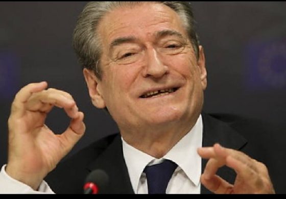 MERO BAZE/ Njeriu i inatosur me popullin e vet