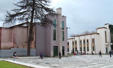ILIR YZEIRI/ Teatri, aktorët dhe loja