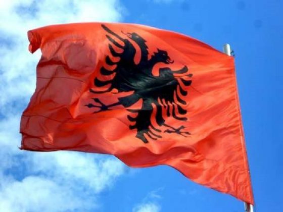 ÇAPAJEV GJOKUTAJ/ Të shash shqiptarin…