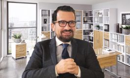 KRESHNIK SPAHIU/ Nëse Basha do ishte bërë kryeministër: A do i shkonte kush në foltore Berishës?