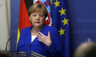ENVER ROBELLI/ Tërmeti politik në Gjermani: Kush do ta zëvendësojë Angela Merkel-in tani?