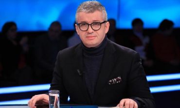 ALFRED PEZA/ “Këshilla një gazetari" për Alketa Vejsiun