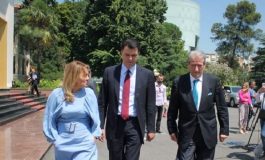 ARTUR AJAZI/ Antiligjorëve po u vjen fundi