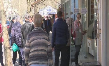 MENTOR KIKIA/ Nuk është fundi i botës, mos u ngarkoni me thasë! Te hënën në mëngjes del buka e ngrohtë