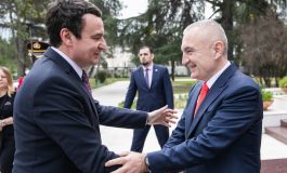 DENIS DYRNJAJA/ Trockisti Albin Kurti dhe deliri për pushtet