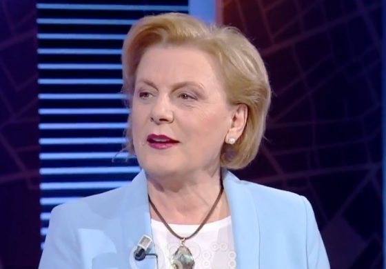 VALENTINA LESKAJ/ Gruaja që më vjen nga kujtesa këtë 8 Mars