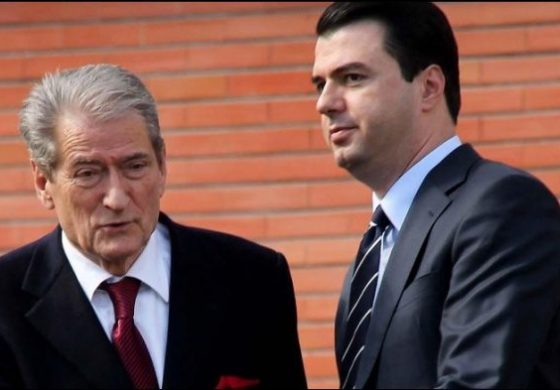 ARTUR AJAZI/ Paniku, himni i PD për “rrëzimin” e qeverisë