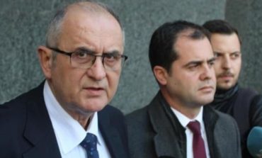 ARDIT RADA/ Pse po i lodhni ambasadorët kaq shumë?