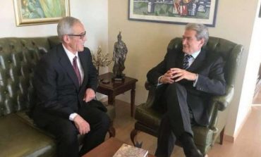ENDRI KAJSIU/ Pse po e keqpërdor emrin e diasporës, mërgimtari i PD-së