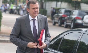 ILIR BEQAJ/ Një lutje për të gjithë: Rregjistrohuni në kadastër!