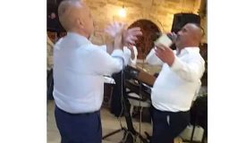 GËZIM BASHA/ President qesharak, s’na ndahen karagjozët. Ta gëzojë Baftjari, me raki nga Skrapari
