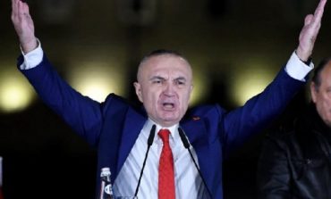BEN ANDONI/ Dikush duhet t’i thotë që s’është ai demokracia!