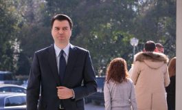 ARTUR AJAZI/ Zoti Basha, PD në rrethe nuk ekziston