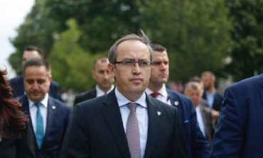 MERO BAZE/ Kosova pa president, pa kryeministër, pa kryetar Kuvendi…