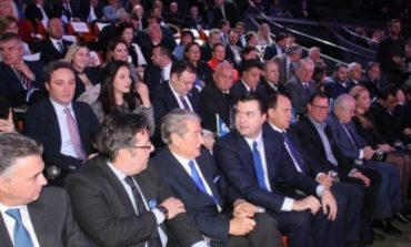 ENDRI KAJSIU/ Juda dhe 12 dishepujt e qarqeve të Partisë Demokratike