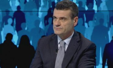ASTRIT PATOZI/ Dy gjela nuk mund të këndojnë majë të njëjtit pleh