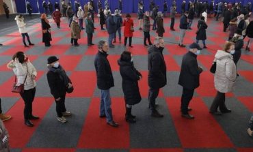 ASTRIT PATOZI/ Radhët e votuesve në Kosovë si mesazh për 25 prillin