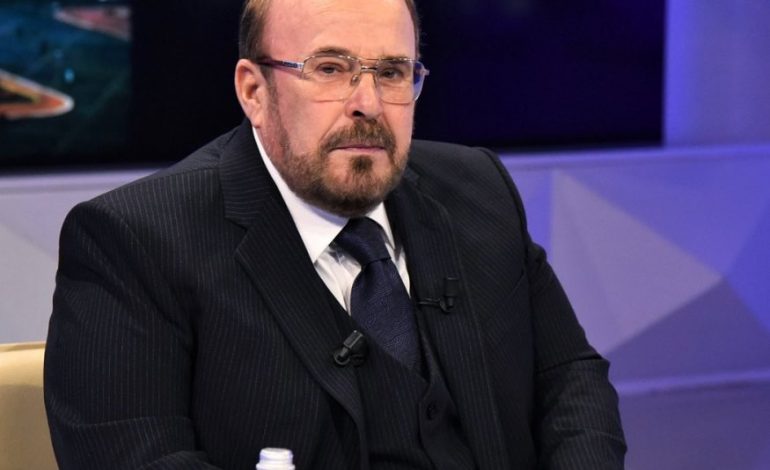 MERO BAZE/ Si Fatos Nano, e vjetëroi PD-në për 30 minuta!