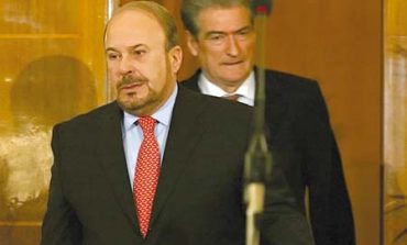 ENDRI KAJSIU/ Kur e vërteta e Fatosit vret më shumë se plumbi i Saliut