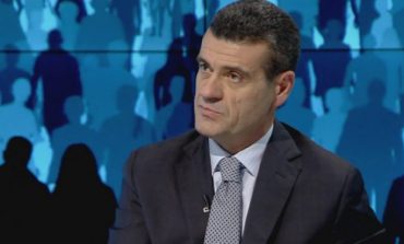 ASTRIT PATOZI/ Nuk ka nevojë të rrëzojmë male më 25 prill