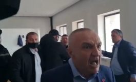 ILIRJAN BLLOSHMI/ Zyrtarisht kemi nje president të çmendur!