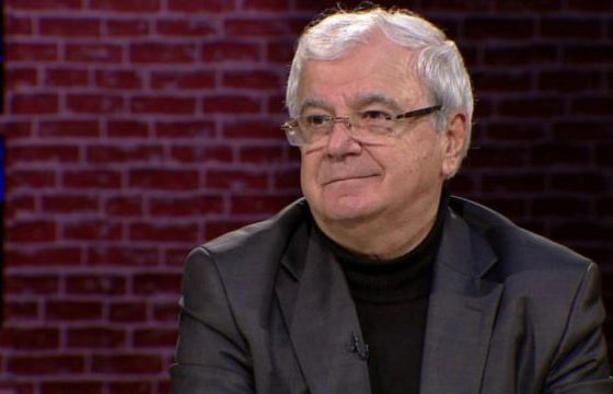 SPARTAK NGJELA/ FBI po heton Berishën, pritet ekstradimi i tij