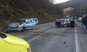 MERO BAZE/ Paratë e “të fortëve” sjellin godina, por jo turizëm