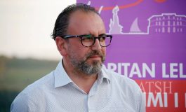 FATE VELAJ/ Leli ashtu pa forma dhe dinjitet siç erdhi, gjysmak dhe tinzar, ashtu dhe do iki