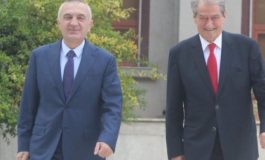 YLLI PATA/ Lufta e kotë me kohën: Kronologjia e një “guerilje pallati”, ku gabuan Berisha e Meta në përballjen me SHBA