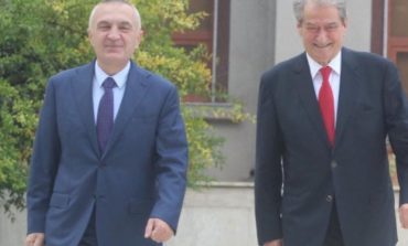 YLLI PATA/ Lufta e kotë me kohën: Kronologjia e një “guerilje pallati”, ku gabuan Berisha e Meta në përballjen me SHBA