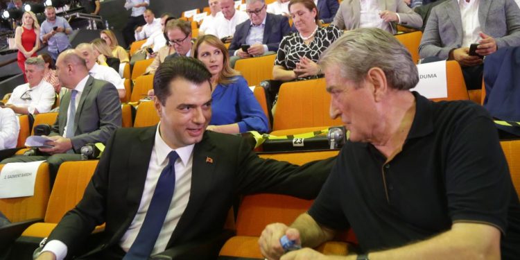 JAKIN MARENA/ Berisha e Basha falimentojnë PD-në, “rebelimi” i Markut, apel për parti të re