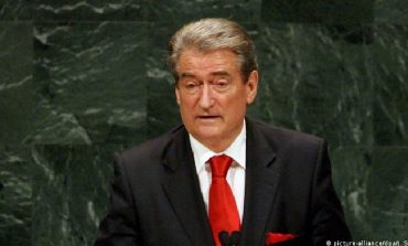MERO BAZE/ Pse berishizmi është enverizmi i ri shqiptar