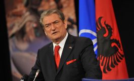 SKËNDER MINXHOZI/ Rekrutët dixhitalë që duan të shpëtojnë Berishën (për inat të Ramës)