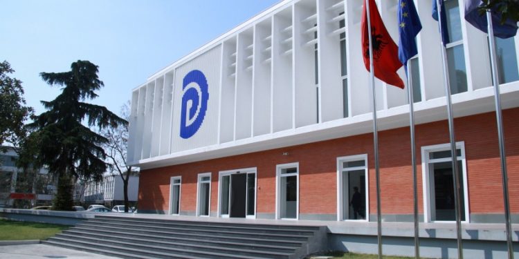 PAJTIM BELLO/ Pse thoni se Amerika është kundër PD?!