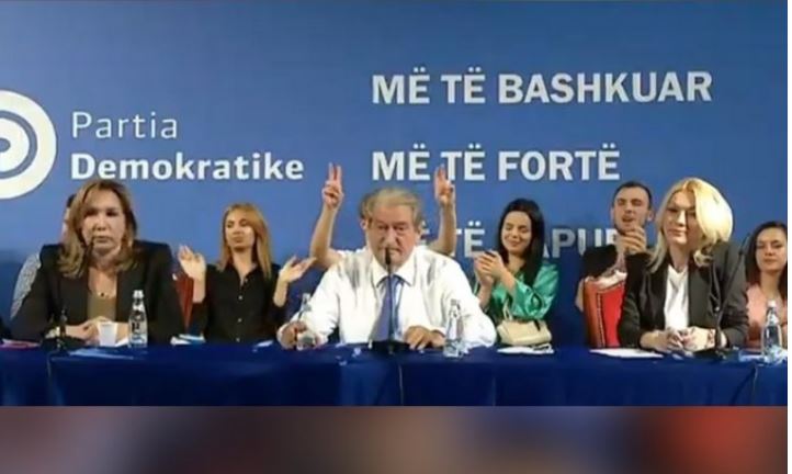 MERO BAZE/ Poshtërimi publik i shtetit amerikan nga Sali Berisha