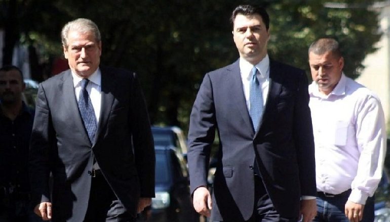 MERO BAZE/ Problemi i Berishës është kur t’i mungojë Lulzim Basha