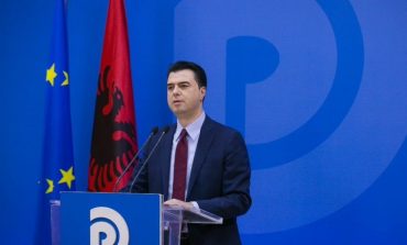 MERO BAZE/ Për të gjithë ata që duan të "zbojnë" Lulzim Bashën nga PD