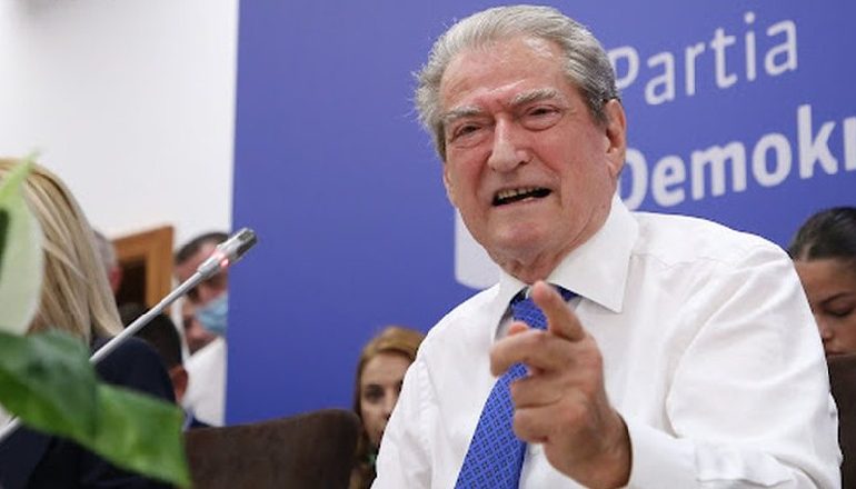 MERO BAZE/ Lindja e një organizate terroriste antiamerikane në Shqipëri