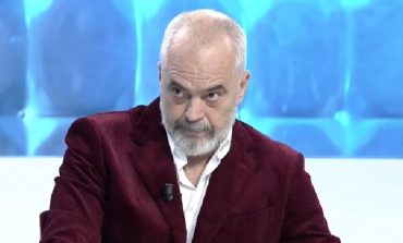KRESHNIK SPAHIU/ Paske lindur me këmishë o Edi Rama